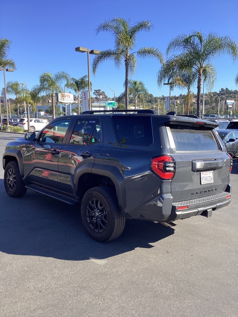 Thumbnail: 2025 Toyota 4Runner - 7