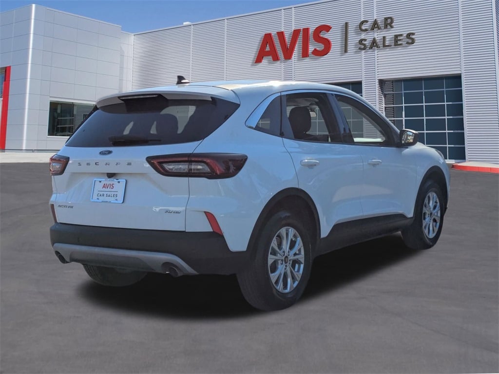 Thumbnail: 2024 Ford Escape - 6