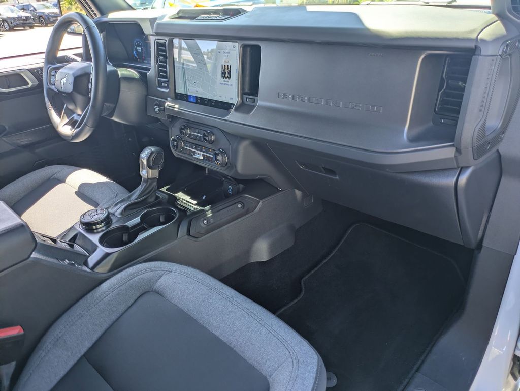 Thumbnail: 2025 Ford Bronco - 30