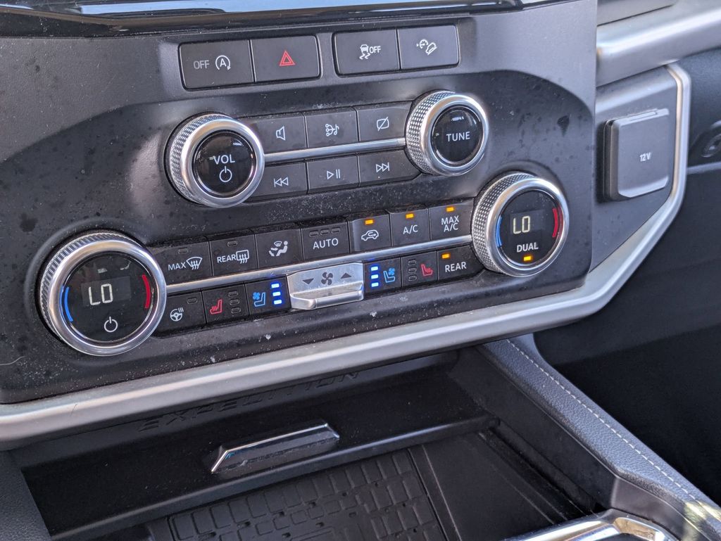 Thumbnail: 2024 Ford Expedition MAX - 21