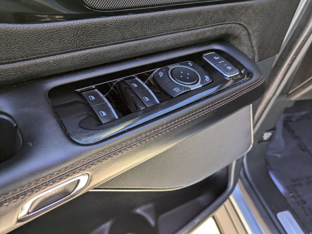 Thumbnail: 2024 Lincoln Aviator - 13