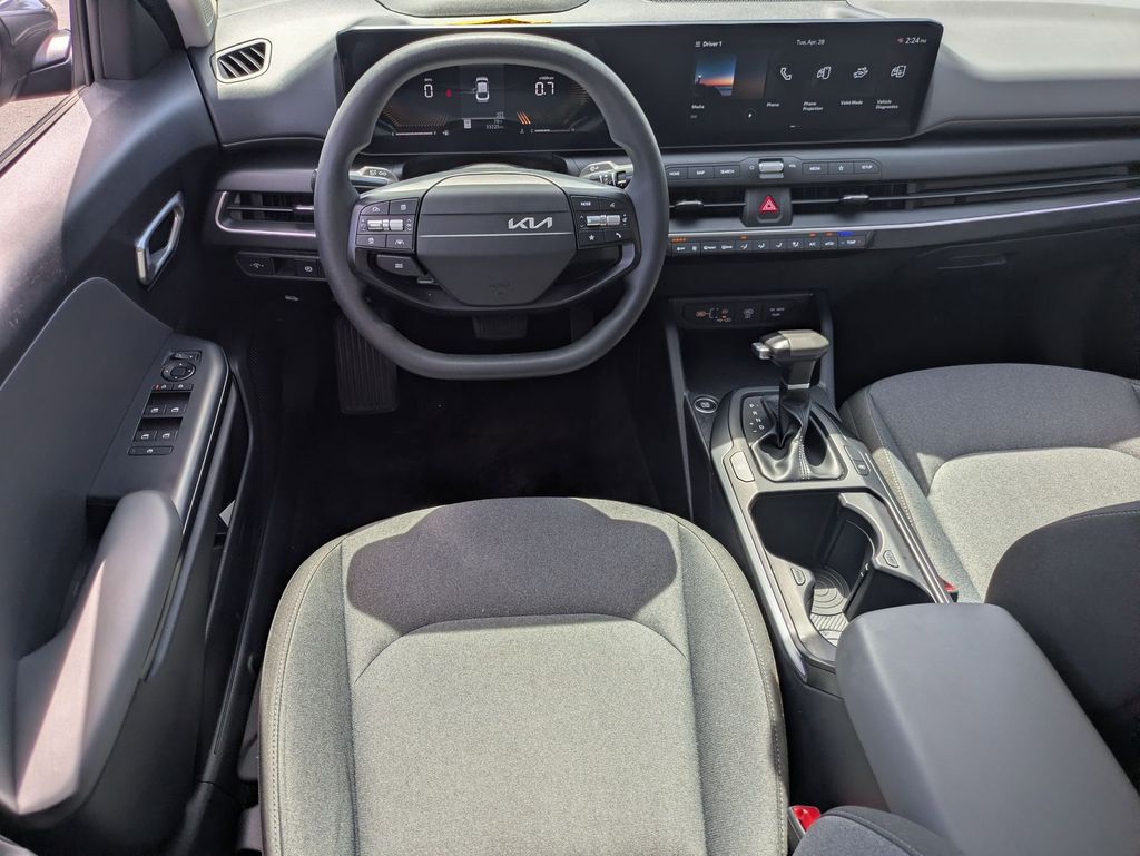 Thumbnail: 2025 Kia K4 - 25