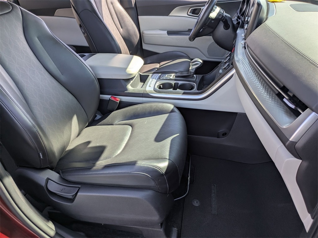 Thumbnail: 2024 Kia Carnival - 31