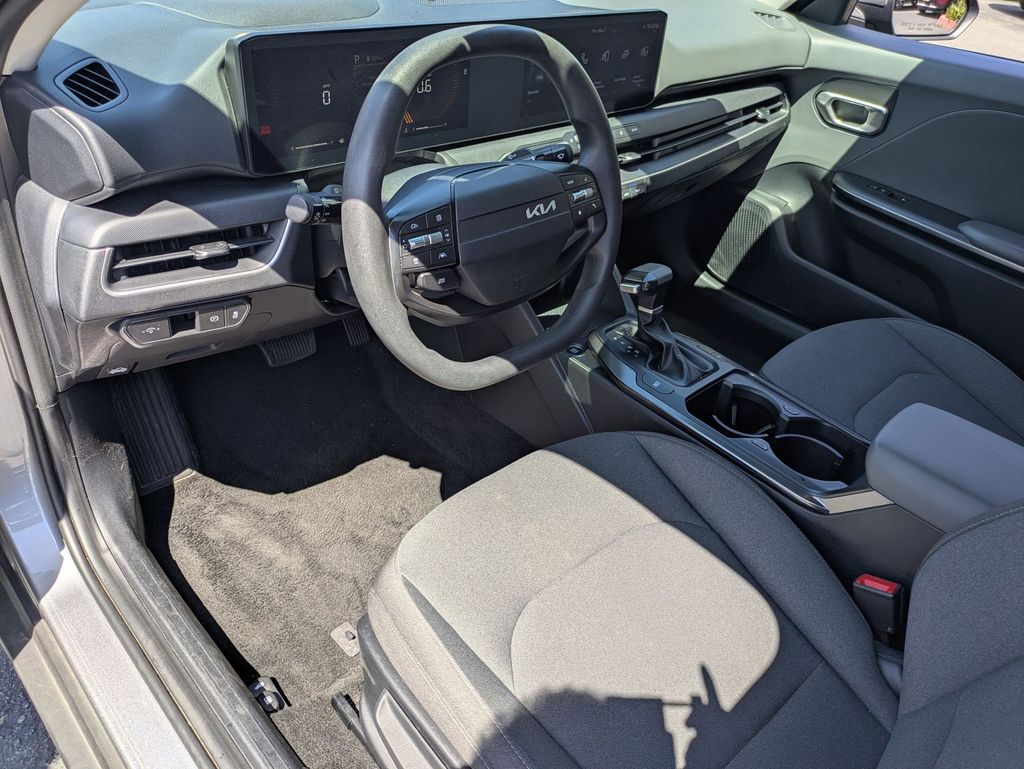 Thumbnail: 2025 Kia K4 - 17