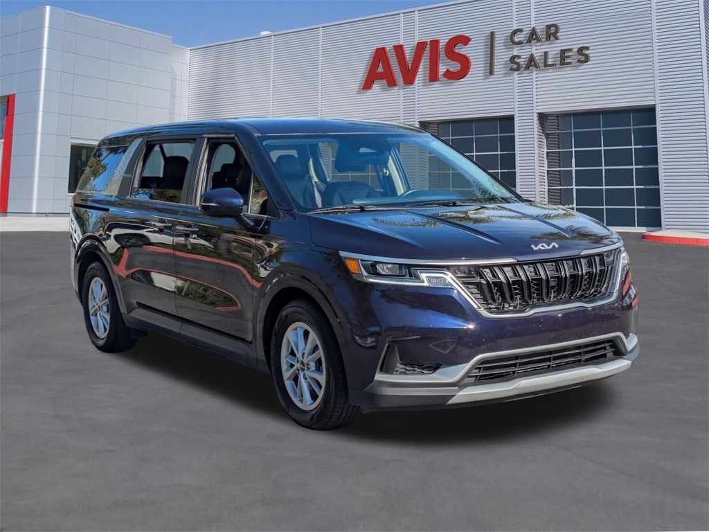 Thumbnail: 2024 Kia Carnival - 3