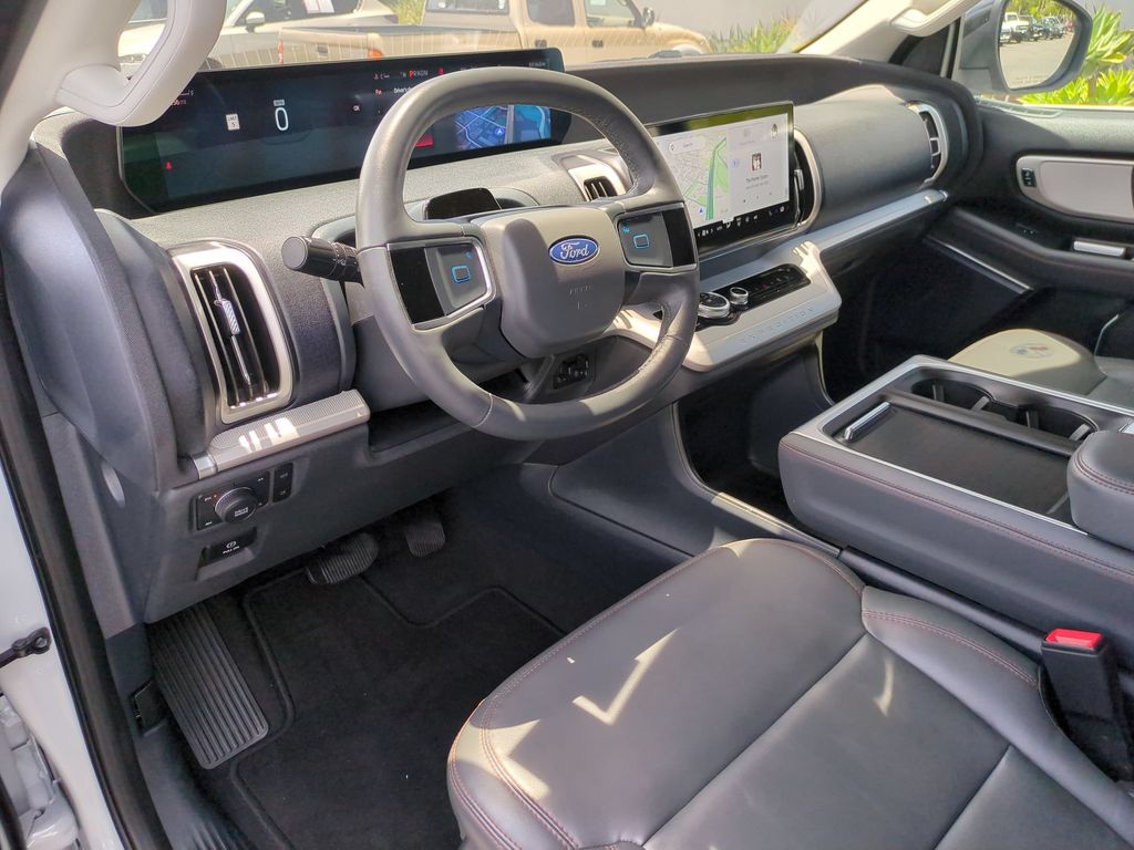 Thumbnail: 2025 Ford Expedition MAX - 15