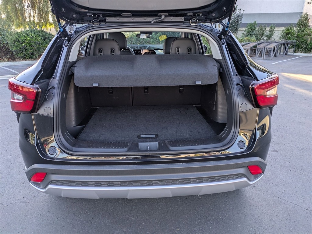 Thumbnail: 2025 Chevrolet Trax - 30