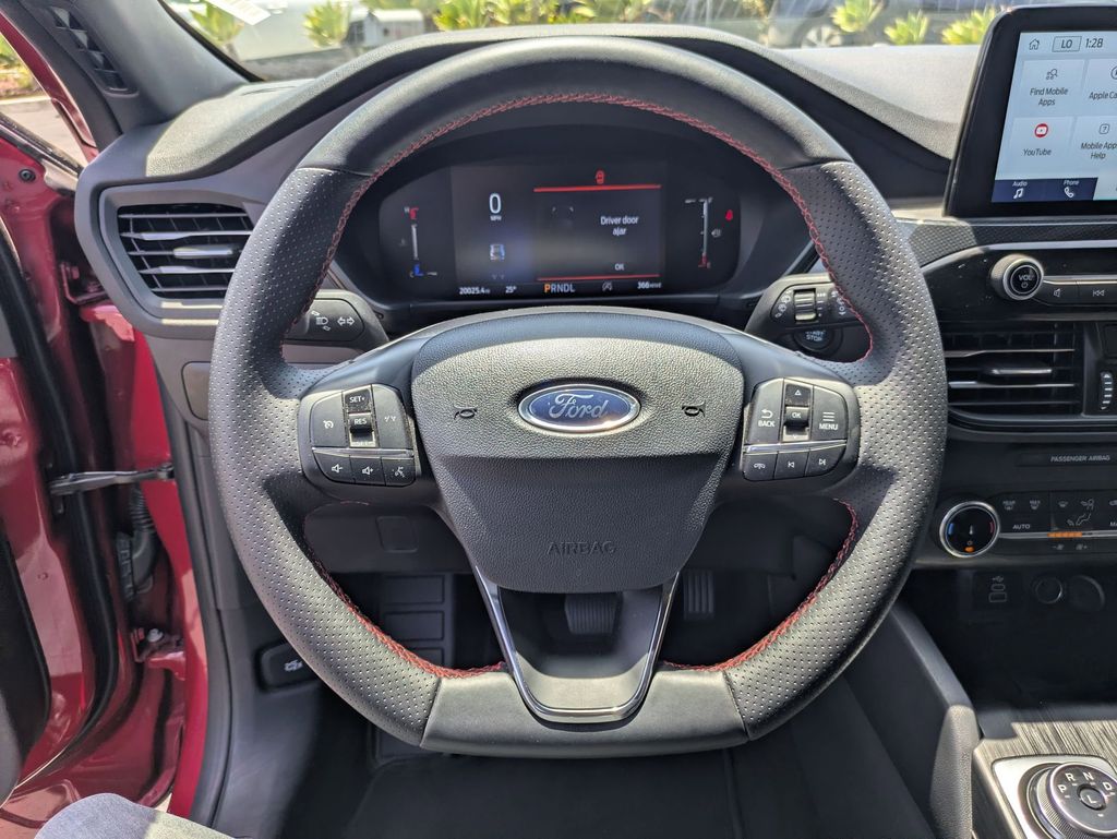 Thumbnail: 2025 Ford Escape - 18