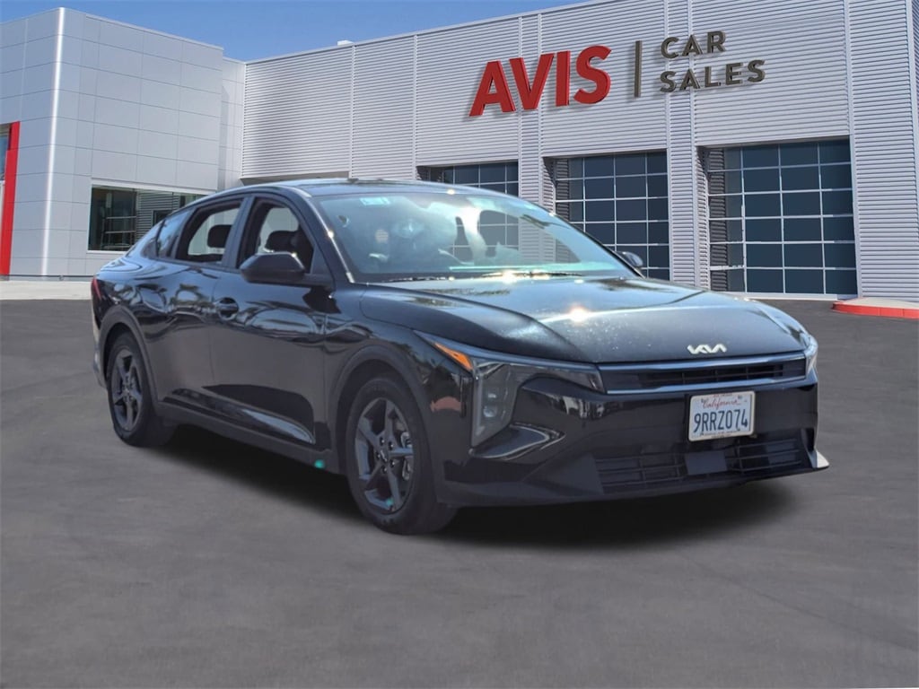 Certified 2025 Kia K4 Sedan