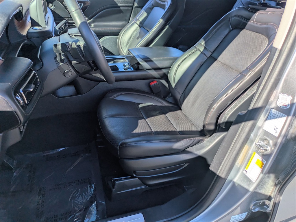 Thumbnail: 2024 Lincoln Aviator - 14