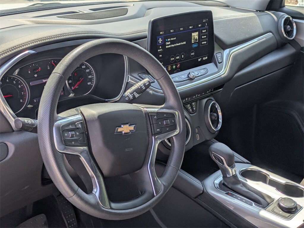 Thumbnail: 2023 Chevrolet Blazer - 17