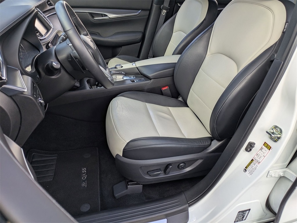 Thumbnail: 2024 INFINITI QX55 - 14