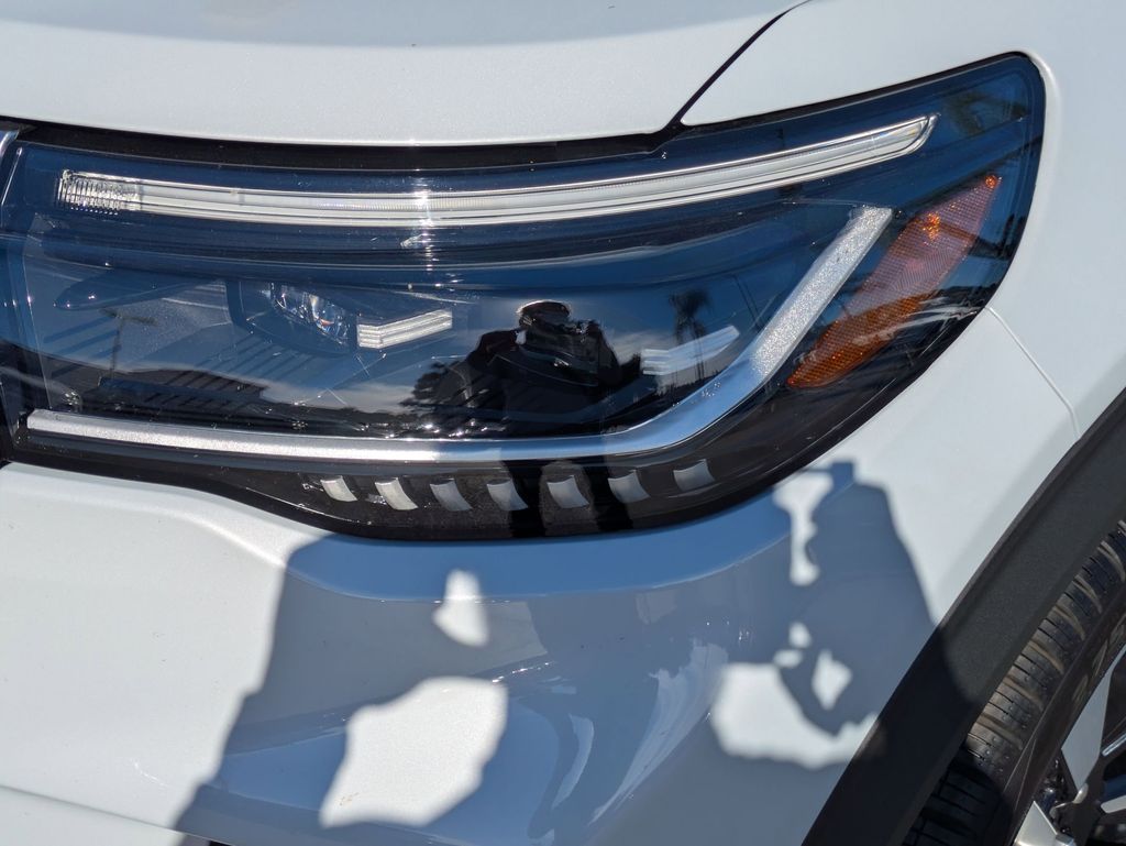 Thumbnail: 2025 Ford Explorer - 11