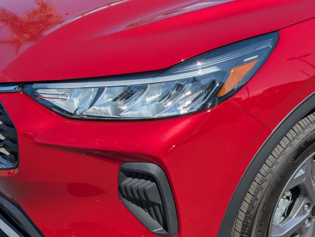 Thumbnail: 2025 Ford Escape - 11