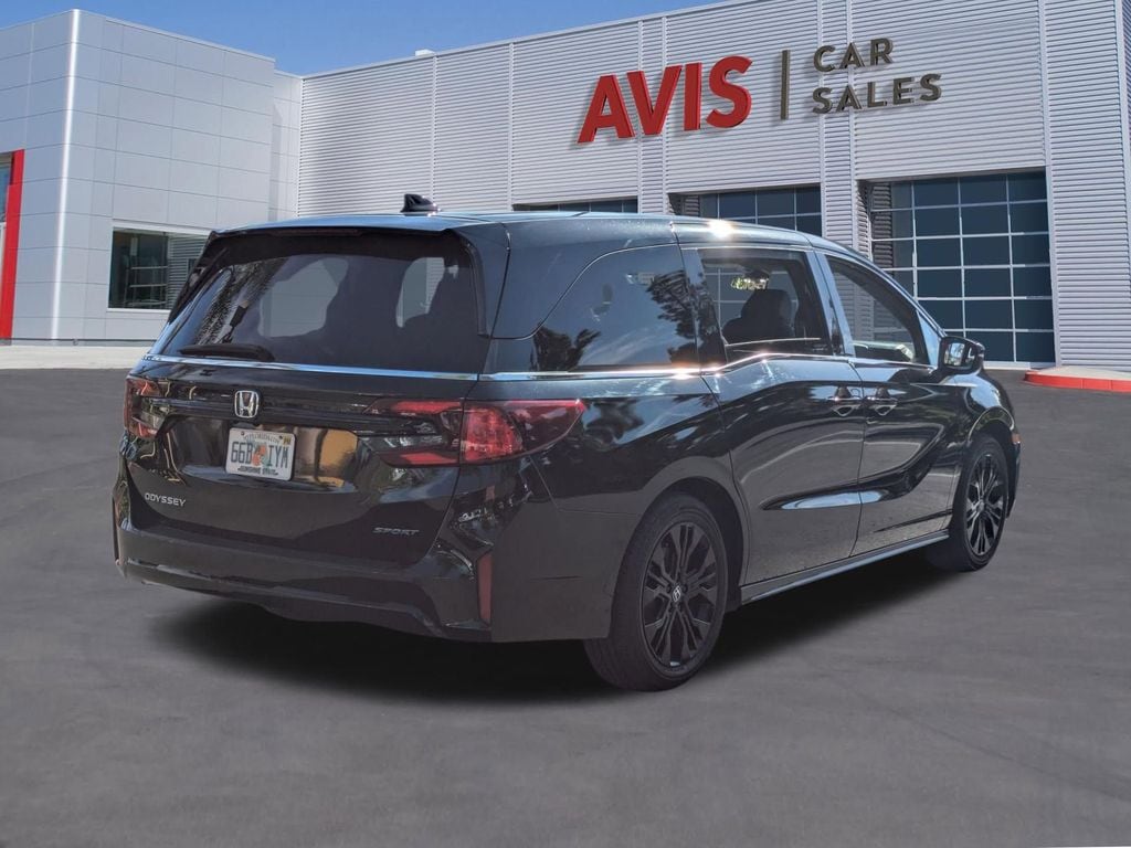 Thumbnail: 2025 Honda Odyssey - 6
