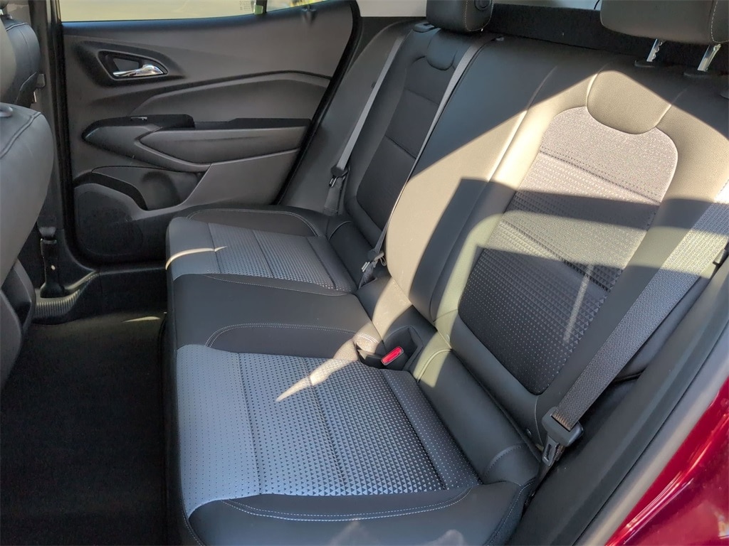 Thumbnail: 2025 Chevrolet Trax - 29