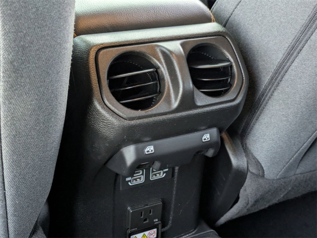 Thumbnail: 2024 Jeep Wrangler - 26