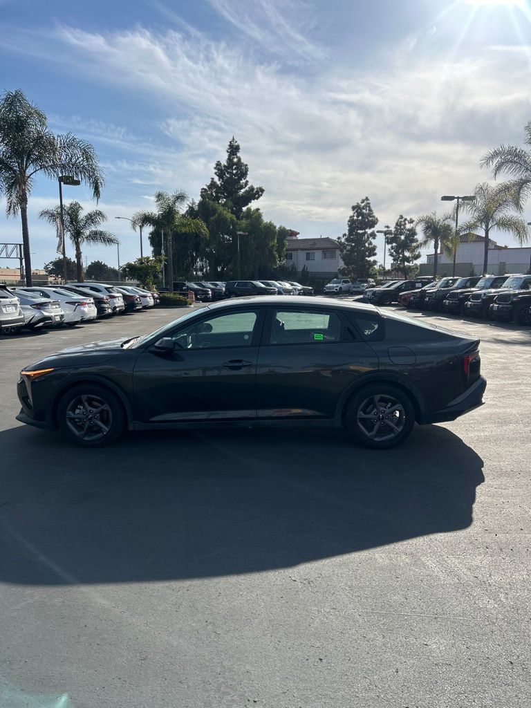 Thumbnail: 2025 Kia K4 - 8