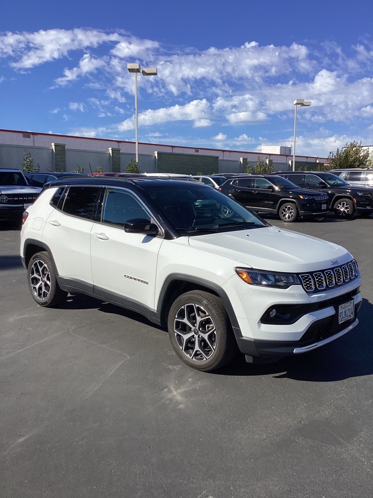 Thumbnail: 2025 Jeep Compass - 4