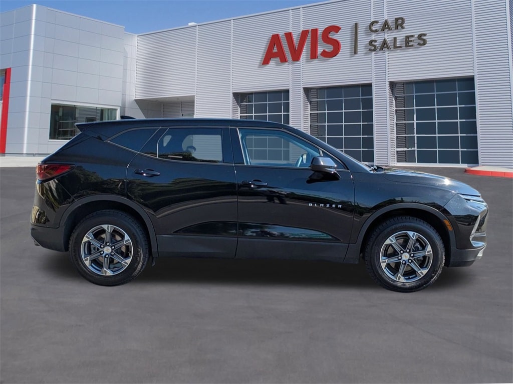 Thumbnail: 2024 Chevrolet Blazer - 5