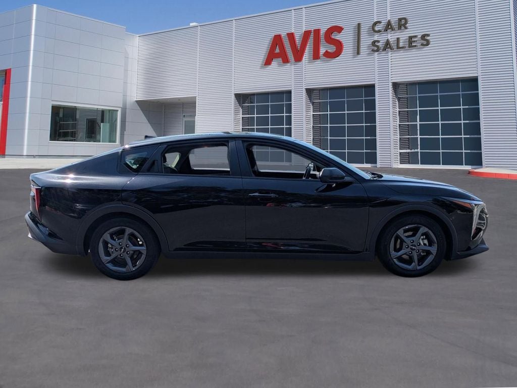 Thumbnail: 2025 Kia K4 - 5