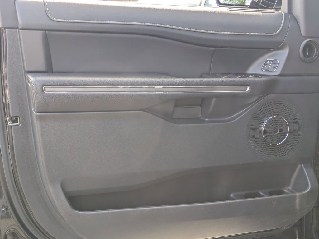 Thumbnail: 2024 Ford Expedition MAX - 15