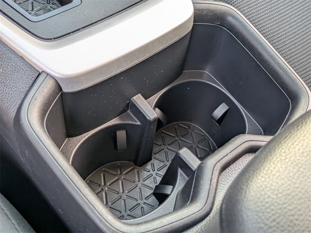 Thumbnail: 2024 Toyota RAV4 - 19