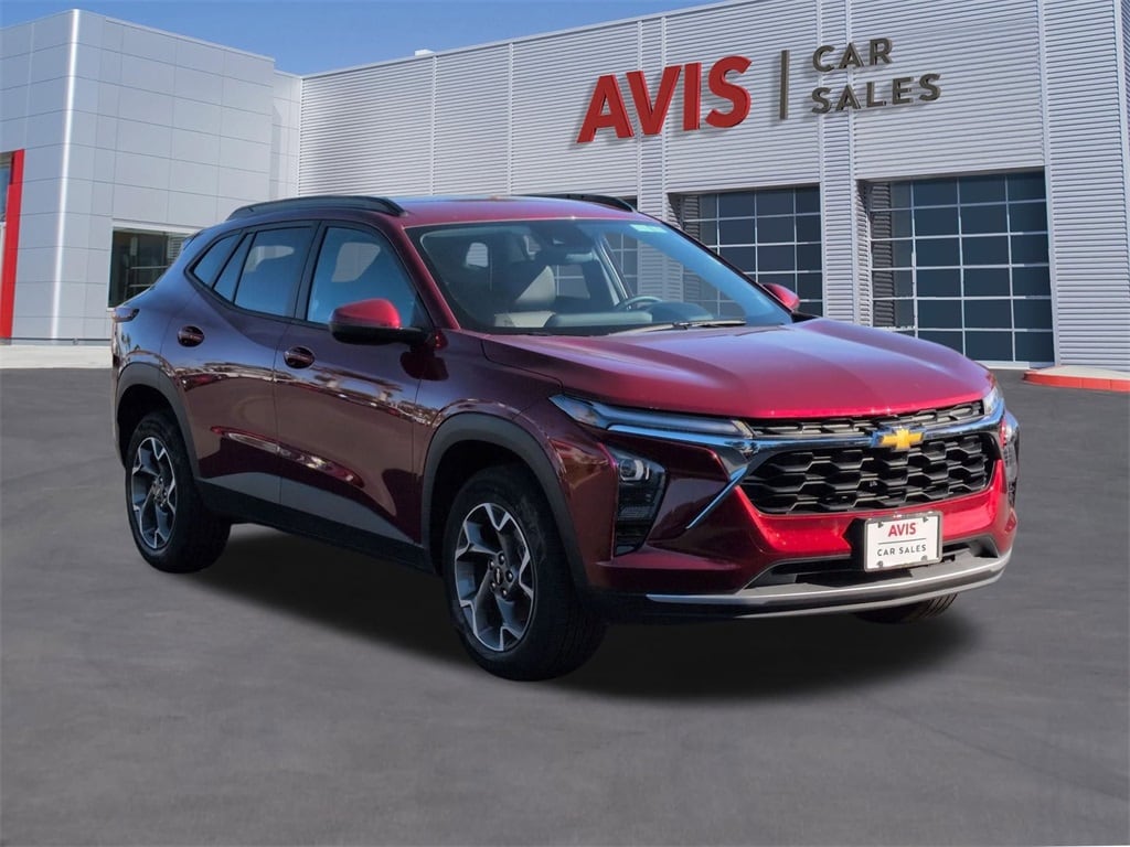 Certified 2025 Chevrolet Trax LT SUV