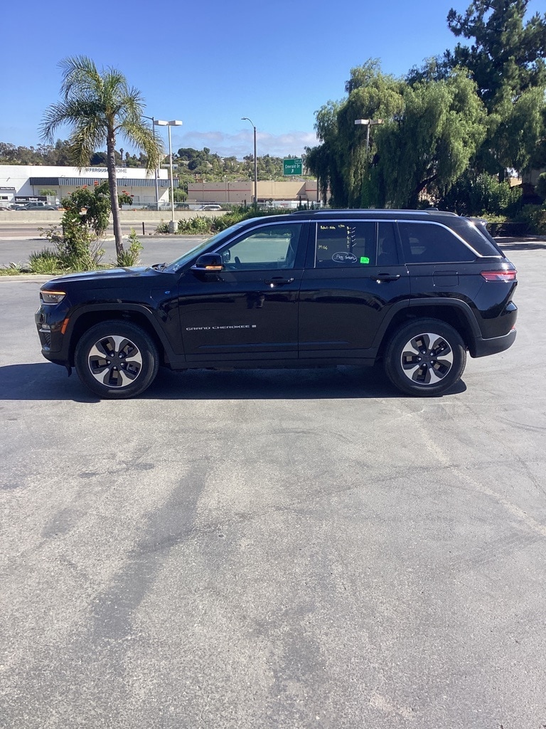 Thumbnail: 2023 Jeep Grand Cherokee - 2