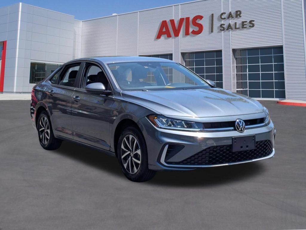Thumbnail: 2025 Volkswagen Jetta - 3