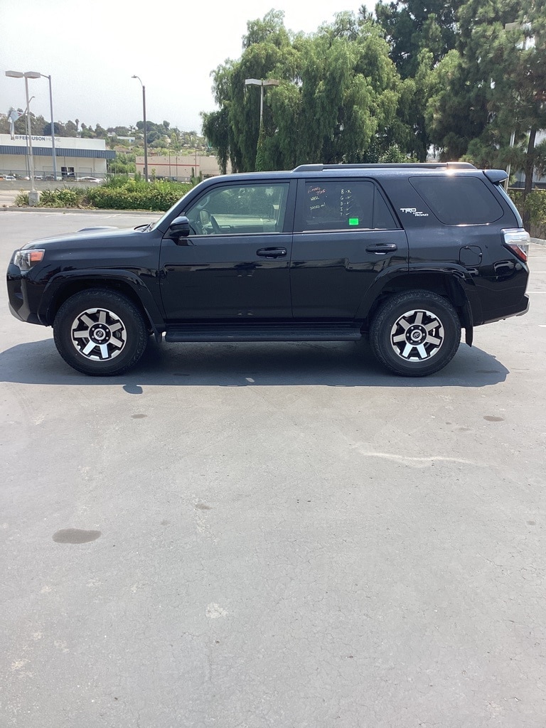 Thumbnail: 2024 Toyota 4Runner - 3