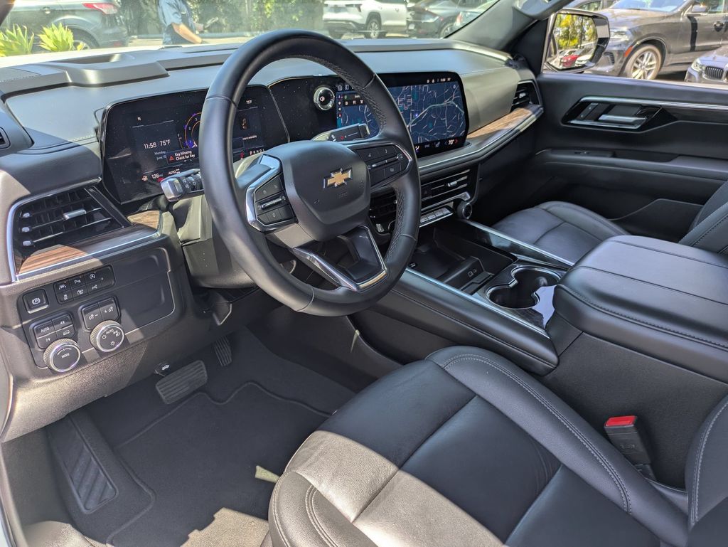 Thumbnail: 2025 Chevrolet Tahoe - 17