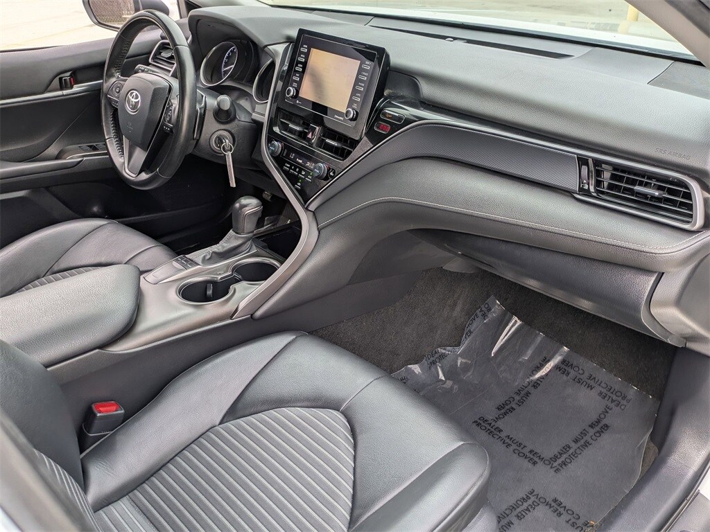 Thumbnail: 2023 Toyota Camry - 26