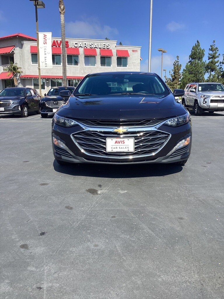 Thumbnail: 2023 Chevrolet Malibu - 4