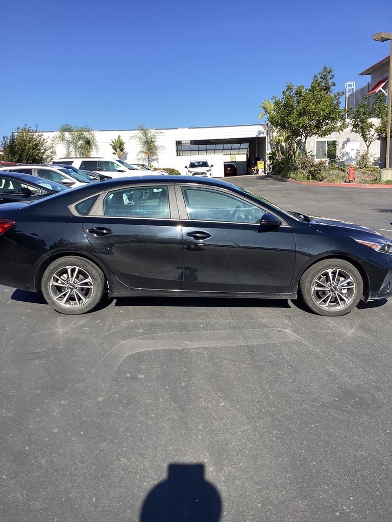 Thumbnail: 2024 Kia Forte - 2