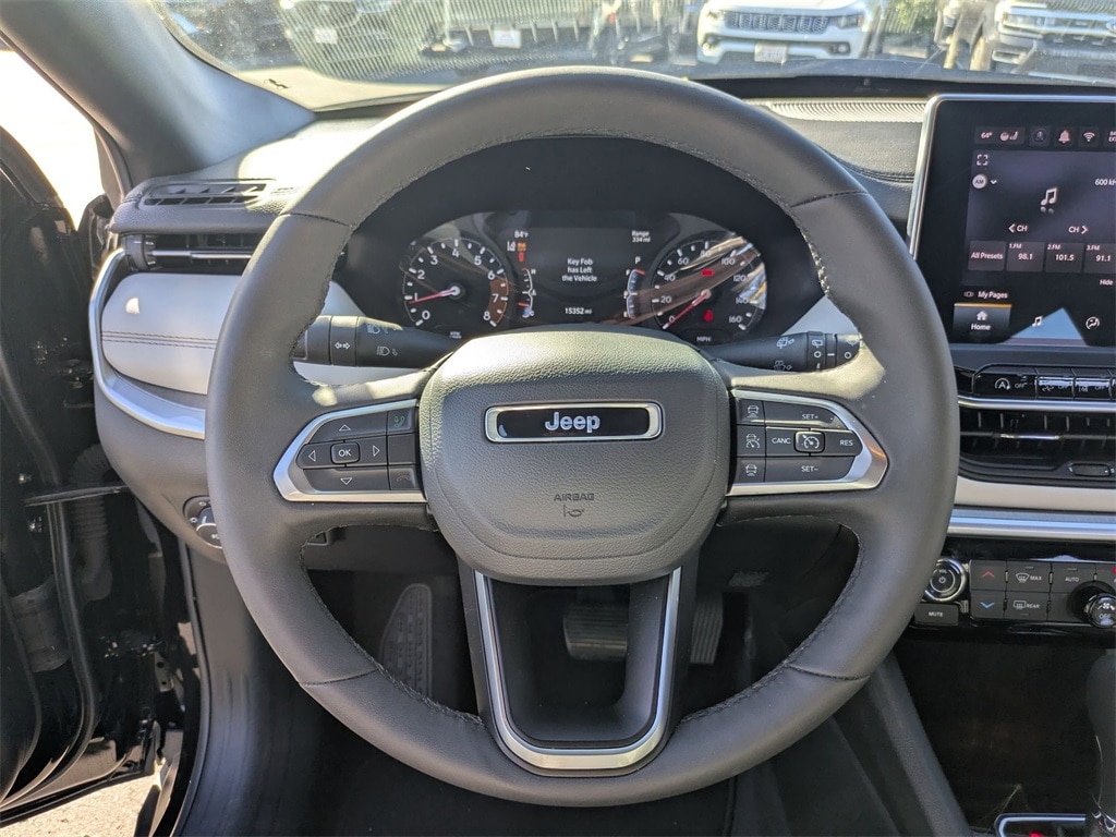 Thumbnail: 2025 Jeep Compass - 18