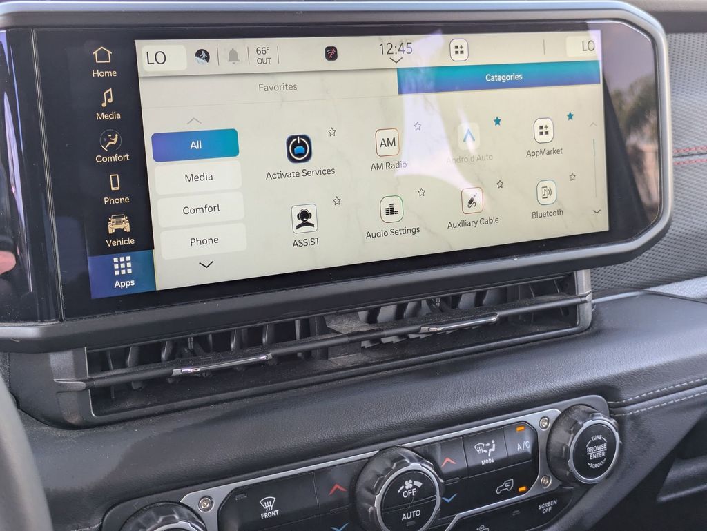 Thumbnail: 2025 Jeep Wrangler - 21