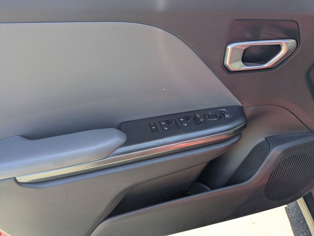Thumbnail: 2025 Kia K4 - 15