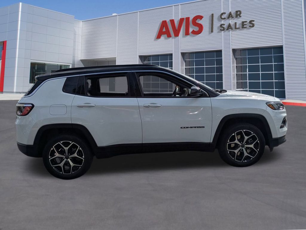 Thumbnail: 2025 Jeep Compass - 5