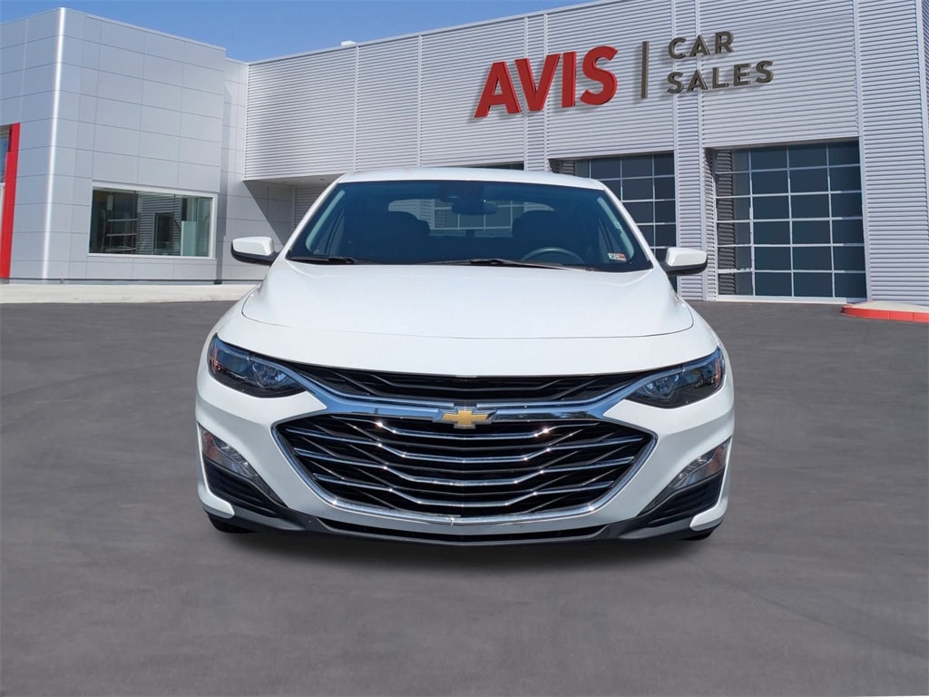 Thumbnail: 2023 Chevrolet Malibu - 2