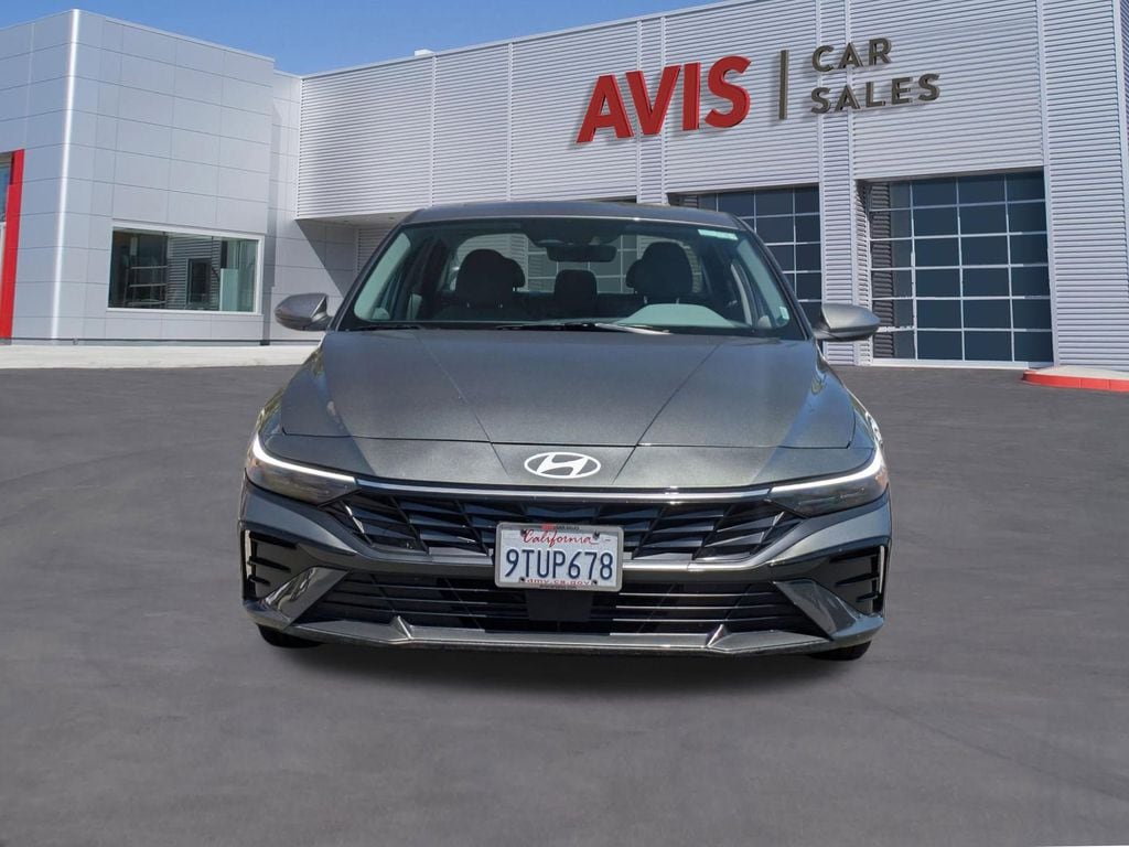 Thumbnail: 2025 Hyundai Elantra - 2