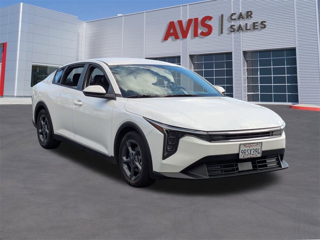 Certified 2025 Kia K4 LXS Sedan