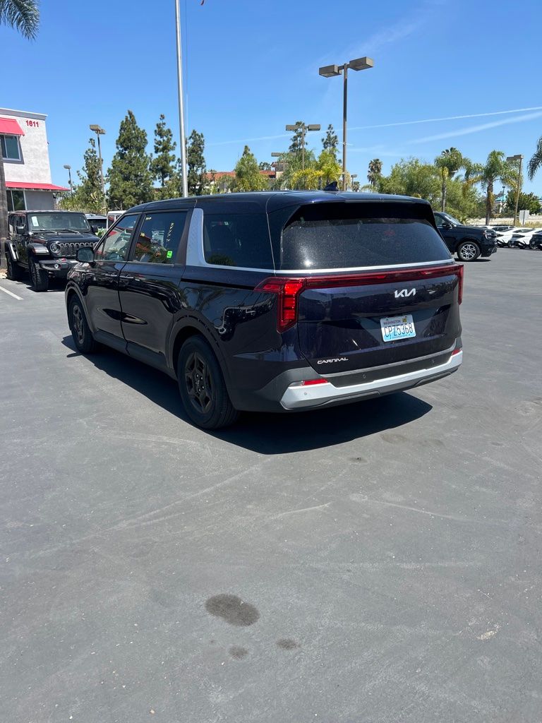 Thumbnail: 2025 Kia Carnival - 6