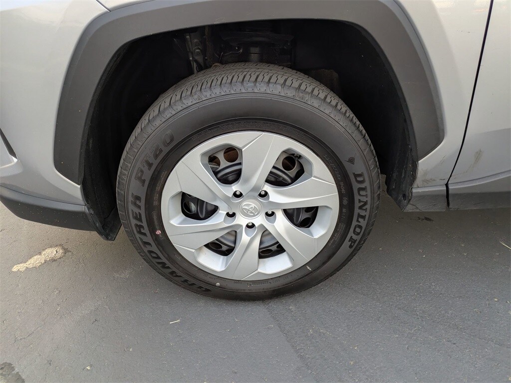 Thumbnail: 2025 Toyota RAV4 - 10