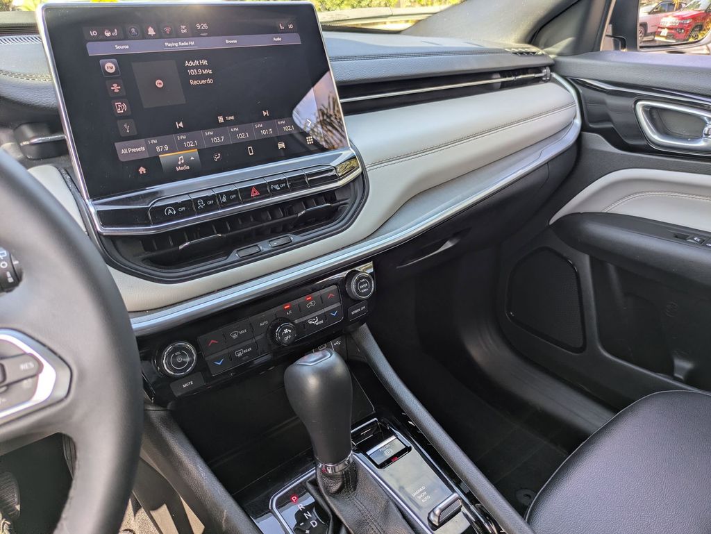 Thumbnail: 2025 Jeep Compass - 20