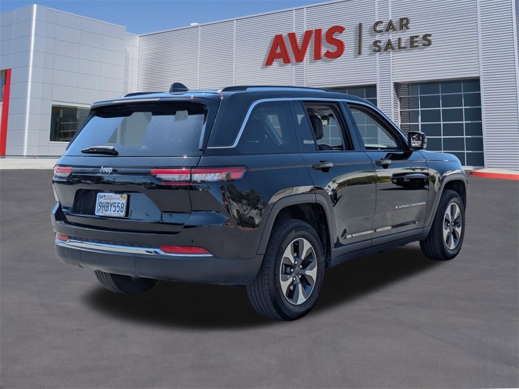Thumbnail: 2023 Jeep Grand Cherokee - 6