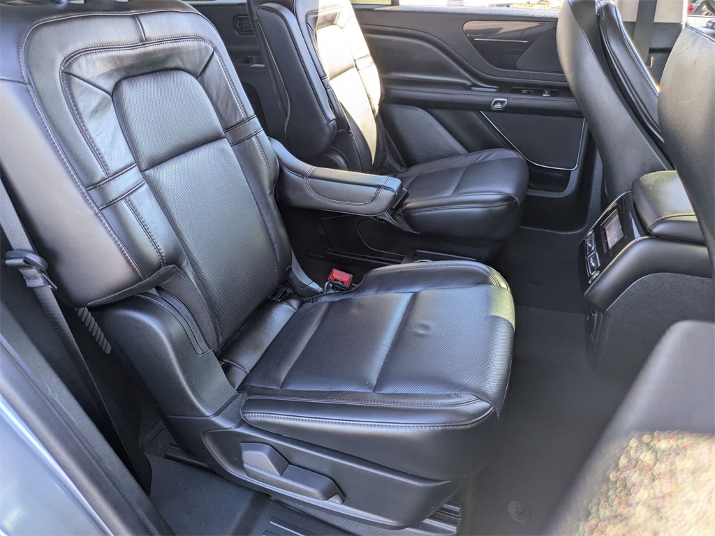 Thumbnail: 2024 Lincoln Aviator - 28