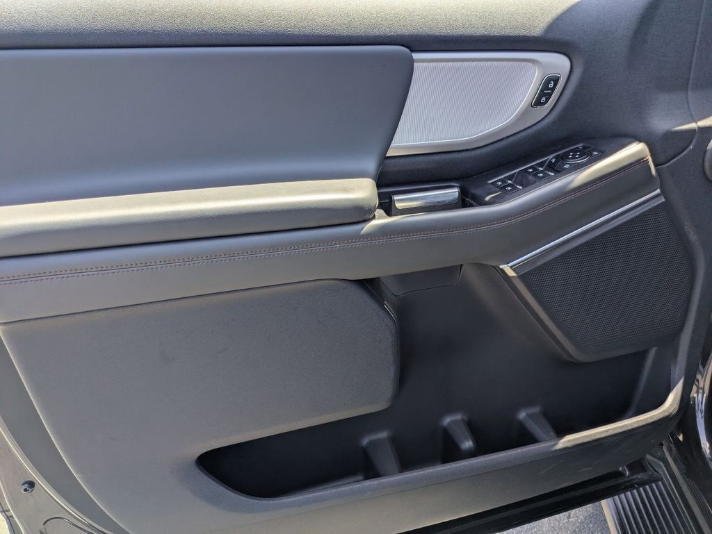 Thumbnail: 2025 Ford Expedition MAX - 15