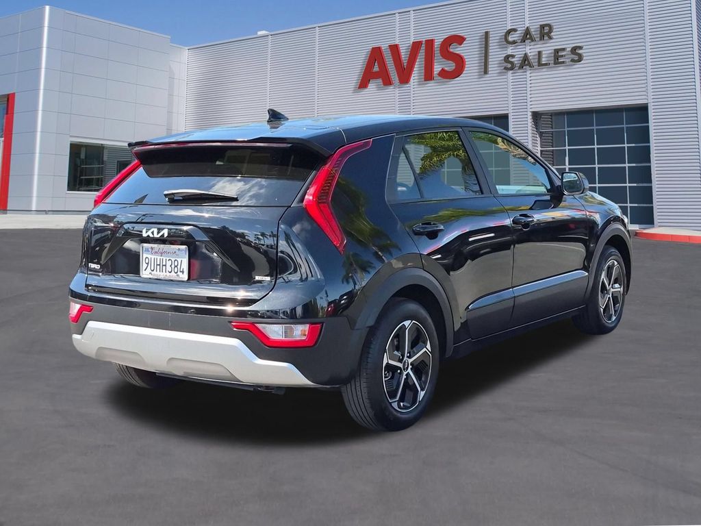 Thumbnail: 2025 Kia Niro - 6