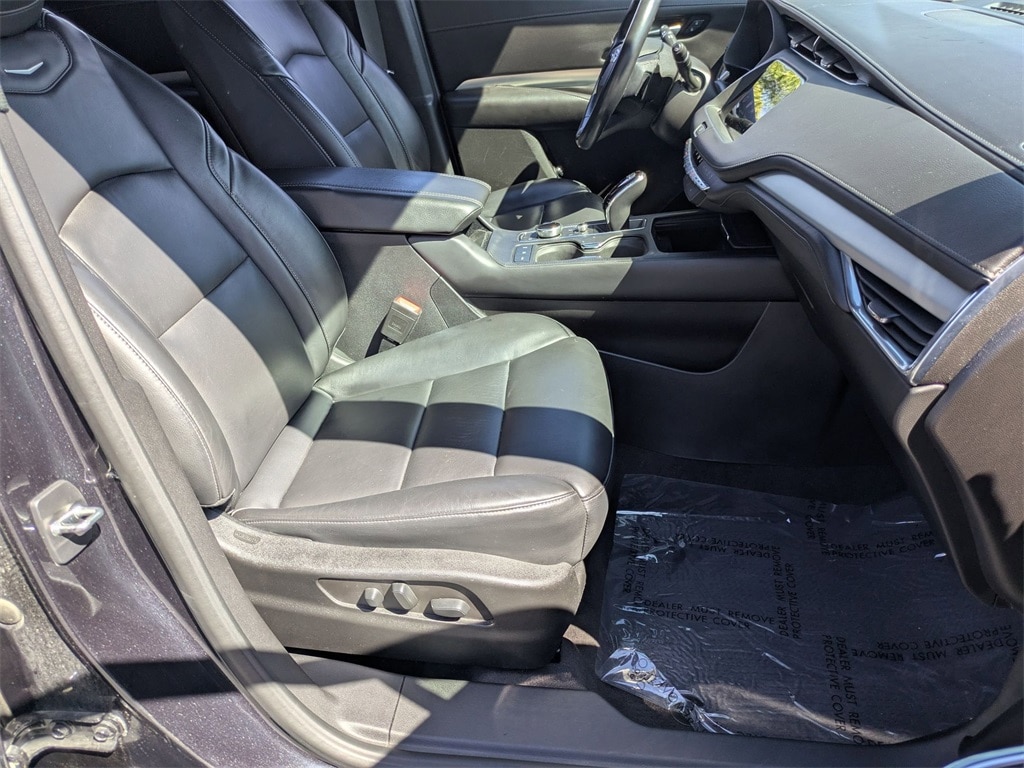 Thumbnail: 2023 Cadillac XT4 - 29
